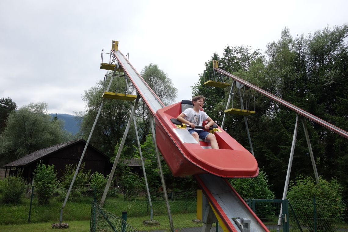 Domski izlet v koroški park doživetij ob Preseškem jezeru