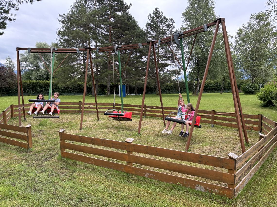 Domski izlet v koroški park doživetij ob Preseškem jezeru